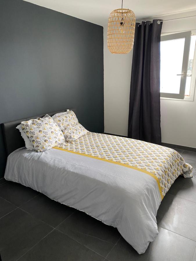 Ferienwohnung Romarine Sainte-Clotilde Exterior foto